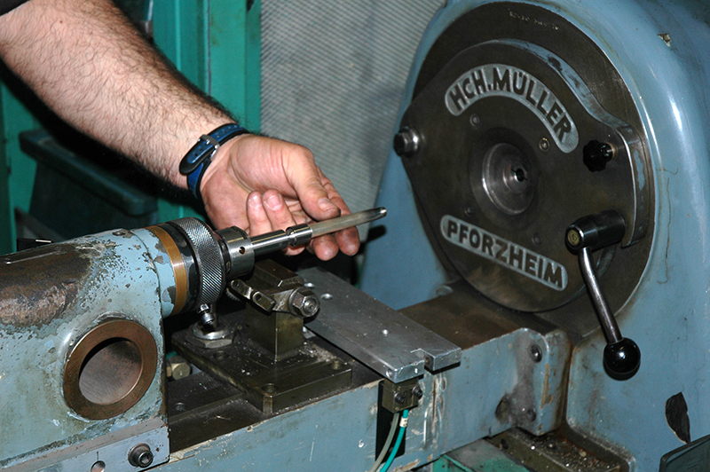 Aurora factory