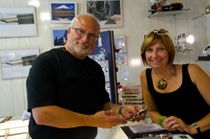 Glenn Marcus and Christine - Mora Stylo